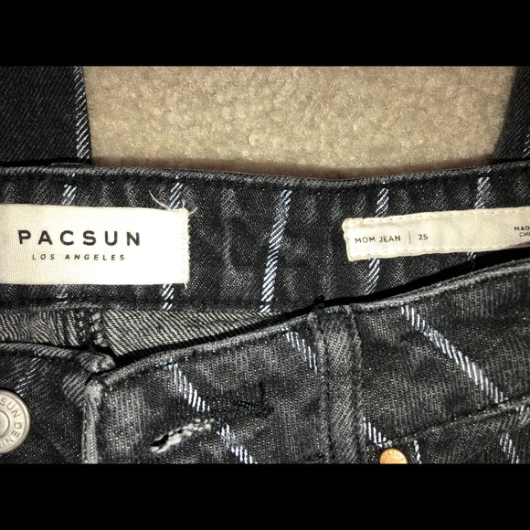 Black striped mom jeans from PacSun - Picture 4 of 5